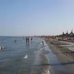 Sunshine Aparthotel