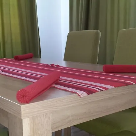 Sunshine Aparthotel Năvodari