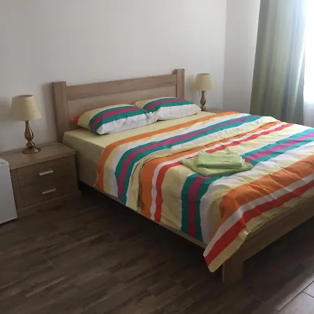 Sunshine Apart-hotel 3*