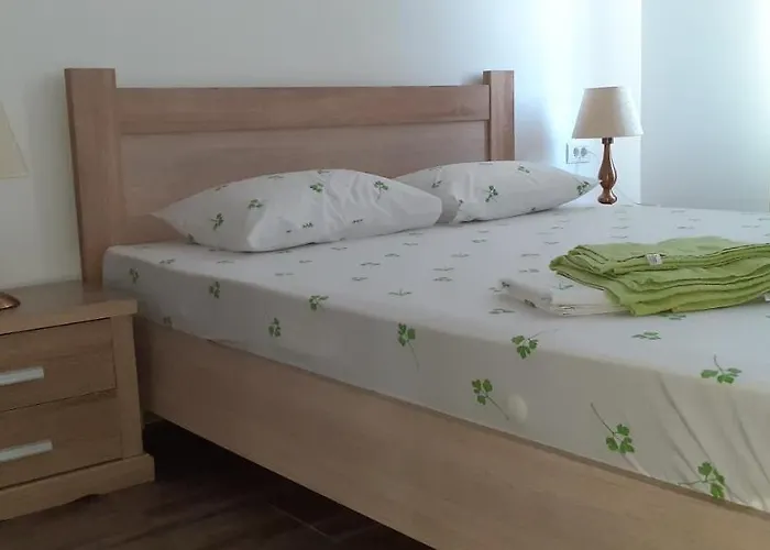 Sunshine شقة فندقية 3*